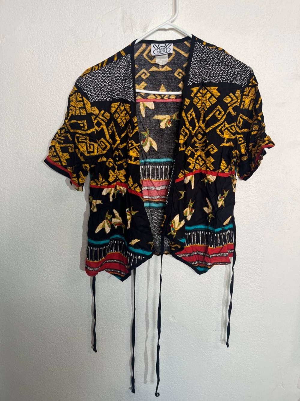 Boho Print Short Sleeve Tie-Front Blouse - Black & Gold